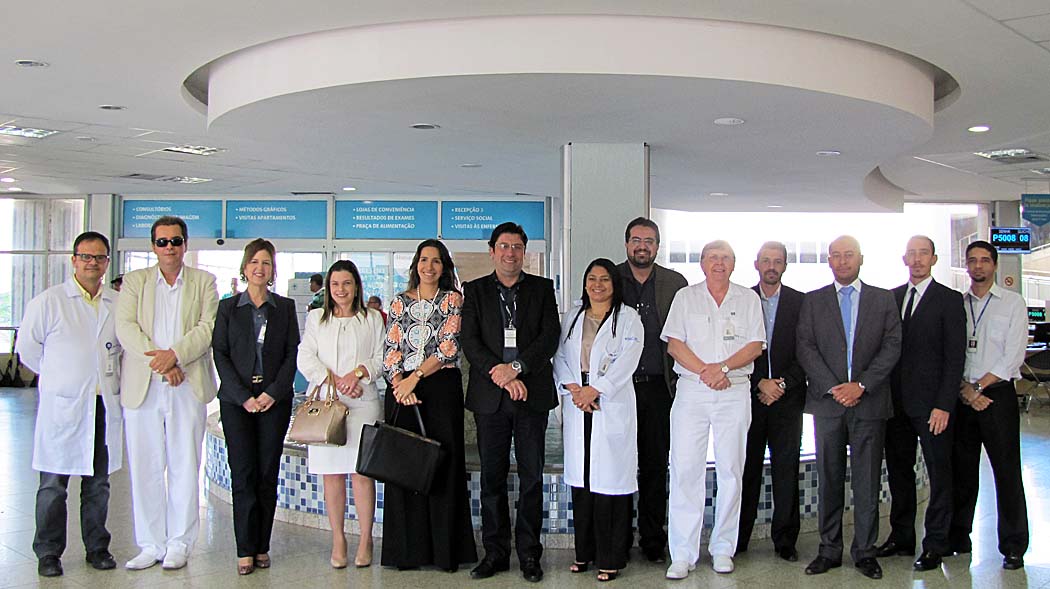 Juízes, promotores e defensores públicos conhecem o Hospital Márcio Cunha