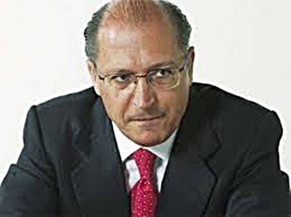 Governador Geraldo Alckmin define recompensa pela busca aos bandidos. Foto: Arquivo f5notícias