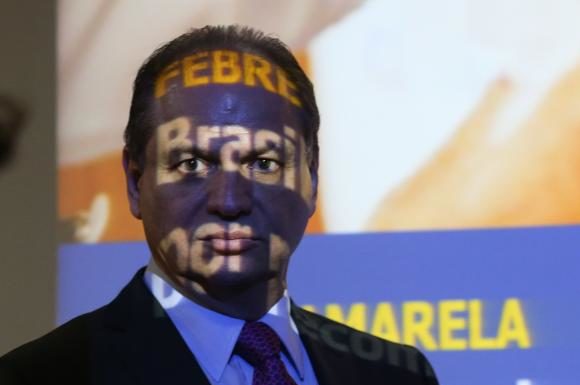 Segunda dose de vacina contra a febre amarela passa a ser dispensável