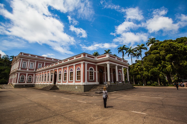14 02 18 SE Petropolis embratur