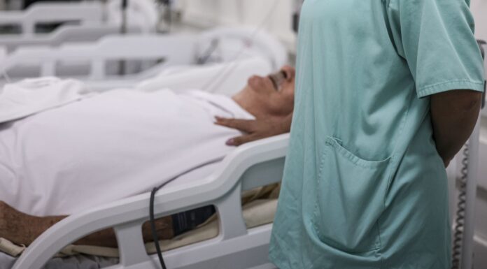Quase mil médicos sofreram agressão no trabalho no RJ desde 2018
